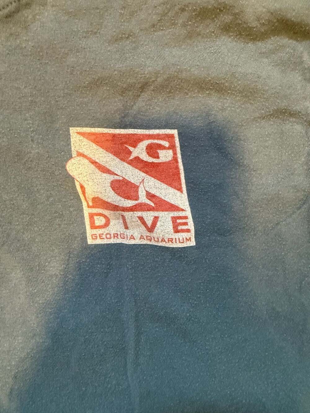The Duck Co Georgia Aquarium I Swam With Gentle Giants Dive T-Shirt Medium